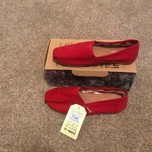 Brand New Toms shoes